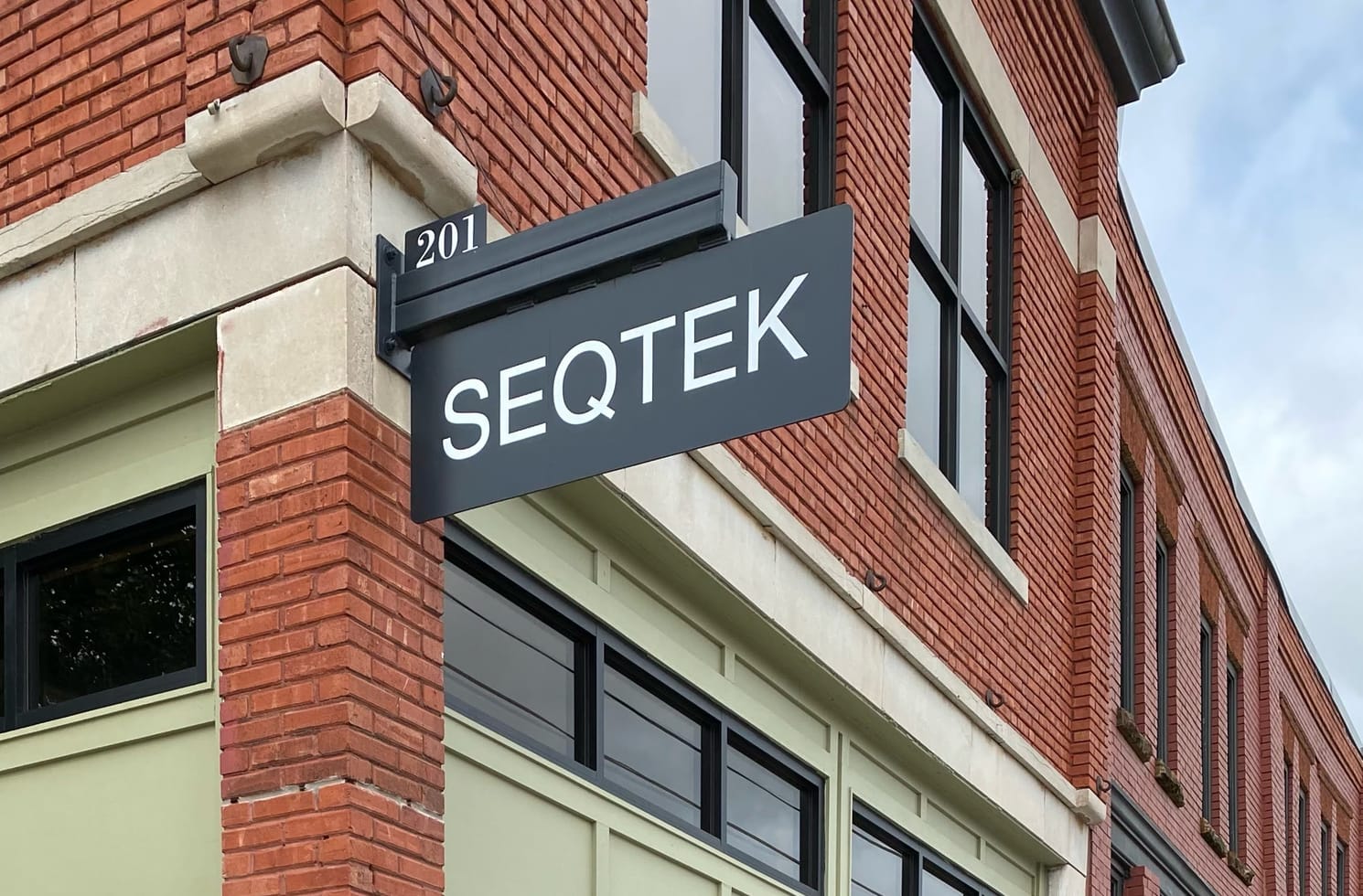 The SEQTEK sign on the original Sapulpa office